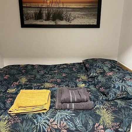 Studio Avec Piscine Partagee Jardin Amenage Et Wifi A Διαμέρισμα *