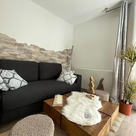 Studio Avec Piscine Partagee Jardin Amenage Et Wifi A Διαμέρισμα